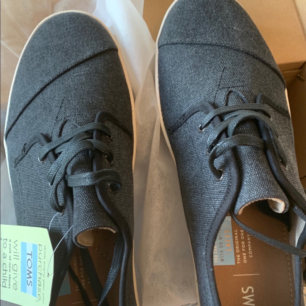 Men’s Toms Denim Sneakers!